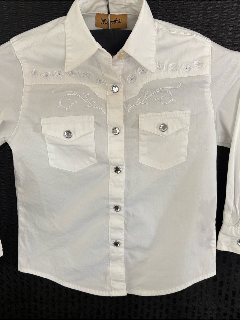 Wrangler White Girls' Embroidered Western Button-Down Shirt